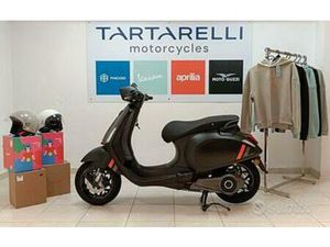 VESPA 50 SPRINT VESPA SPRINT S 45 ELETTRICA NERO
