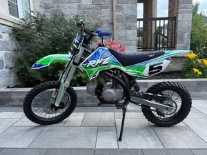 BRAND NEW: RFZ RACING GAS DIRT BIKE. 16” FRONT; 14” BACK