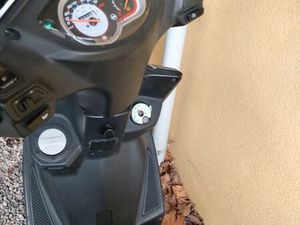 VENDS SCOOTER 50 CC