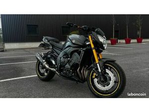 YAMAHA FZ800