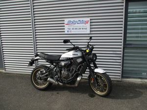 YAMAHA XSR 700 LEGACY