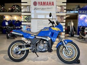 YAMAHA TDR 240