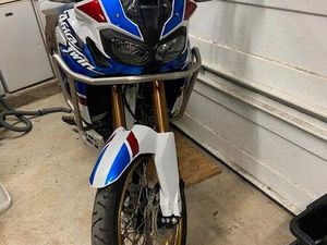 AFRICA TWIN