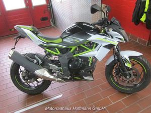 KAWASAKI Z125 KURZES HECK GANGANZEIGE 2XREIFEN NEU