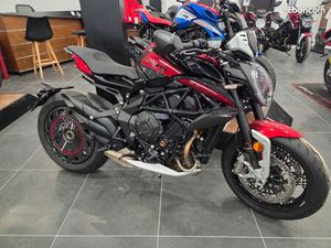 MV AGUSTA DRAGSTER 800 RR