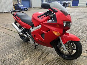 2000 HONDA VFR 800