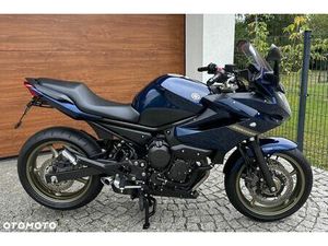 YAMAHA XJ
