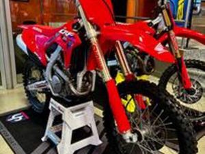HONDA CRF250R 2023