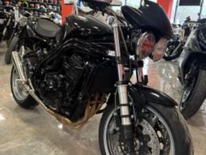 TRIUMPH SPEED TRIPLE TRIUMPH SPEED TRIPLE 955 LIMITED