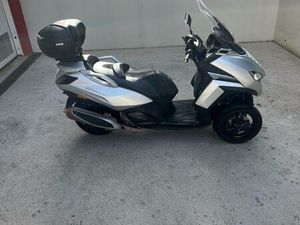 SCOOTER PEUGEOT MÉTROPOLIS 400