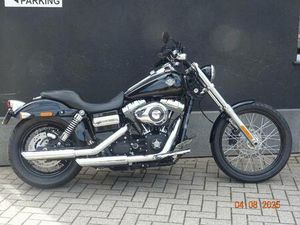 ② HARLEY DAVIDSON WIDE GLIDE '2012