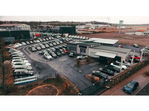 SILENCE SEAT MO 125 PERFORMANCE +12KW+ALCANTARA+105KM/H+