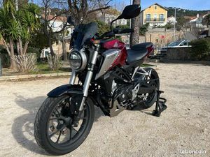 HONDA CB125R
