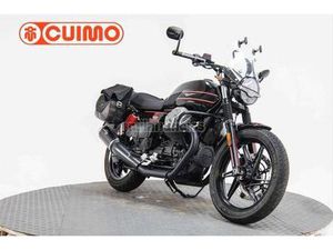MOTO GUZZI - V7