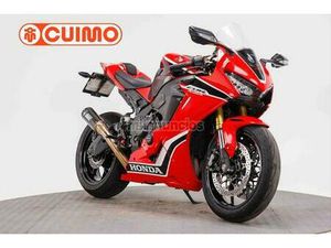 HONDA - CBR 1000 RR FIREBLADE