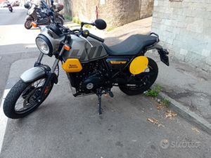 ROYAL ENFIELD SCRAM 411 2023