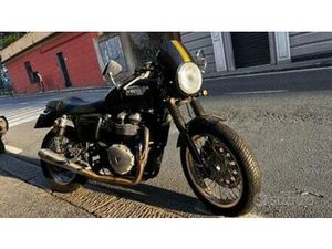 TRIUMPH THRUXTON 900 - 2015