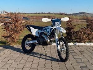 HUSQVARNA TE 300 MY 26- NO EXC - LAGERND - FINANZ.