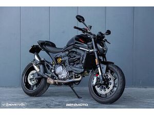 DUCATI MONSTER