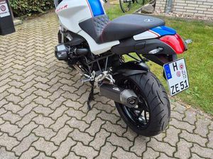 BMW R1200R