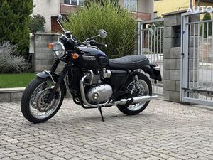 TRIUMPH BONNEVILLE T120 58.8KW MANUÁL