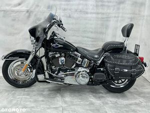 HARLEY-DAVIDSON SOFTAIL HERITAGE CLASSIC