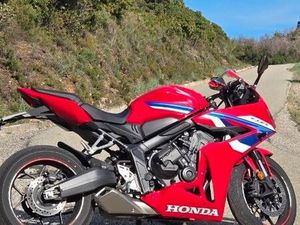 HONDA CBR650R E-CLUTCH