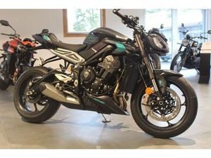 TRIUMPH STREET TRIPLE 765 RS *AKTION*