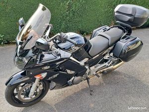 VENDS YAMAHA 1300 FJR AS NOIRE ANNÉE 2011