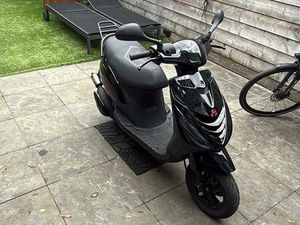 ② ZIP 2 TAKT 50 CC B KLASSE