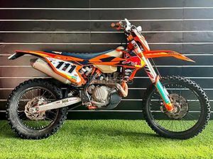 KTM - EXC 450 SIX DAYS