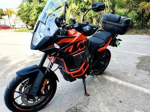 KTM - 1090 ADVENTURE S
