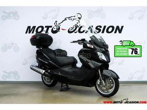 SUZUKI - BURGMAN 650 EXECUTIVE