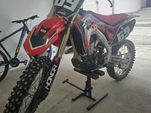HONDA CRF 450 →