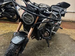 CB650