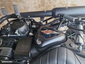 VENDS MOTO ROYAL ENFIELD 2024
