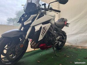 SUZUKI GSXS 950