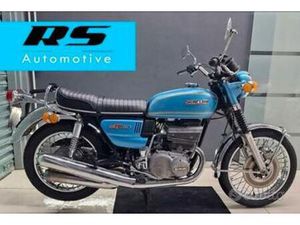 SUZUKI GT 550