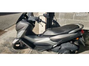SCOOTER YAMAHA NMAX 125