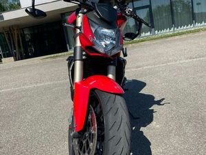 DUCATI STREETFIGHTER 848