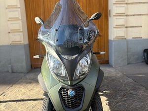 PIAGGIO MP3 350