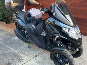 SCOOTER PIAGGIO MP3 300 HPE 2023 1ERE MAIN 9700 KM
