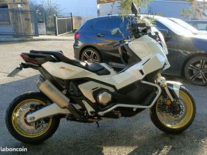 HONDA X-ADV 750 - MOD. 2025 - 1 438KM