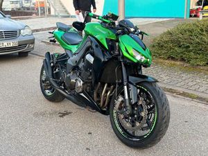 KAWASAKI Z1000 ABS ZRT00F *GARAGE / ZUBEHÖR / DT. FZG*