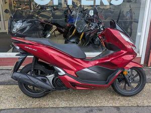 2020 HONDA PCX 125 FOR SALE IN ROMFORD
