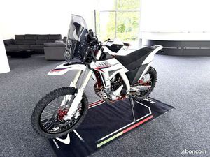 AJP PR7 ADVENTURE 2026