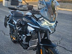 CF MOTO 800 MT EXPLORE