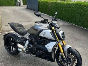 DUCATI DIAVEL 1260 S