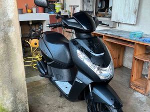 SCOOTER PEUGEOT