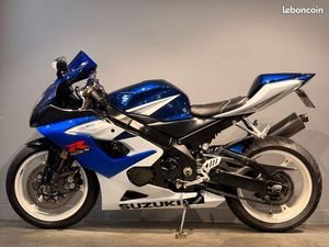 [PRO] SUZUKI 1000 GSXR 2005 K5 À PARTIR DE 113E/MOIS